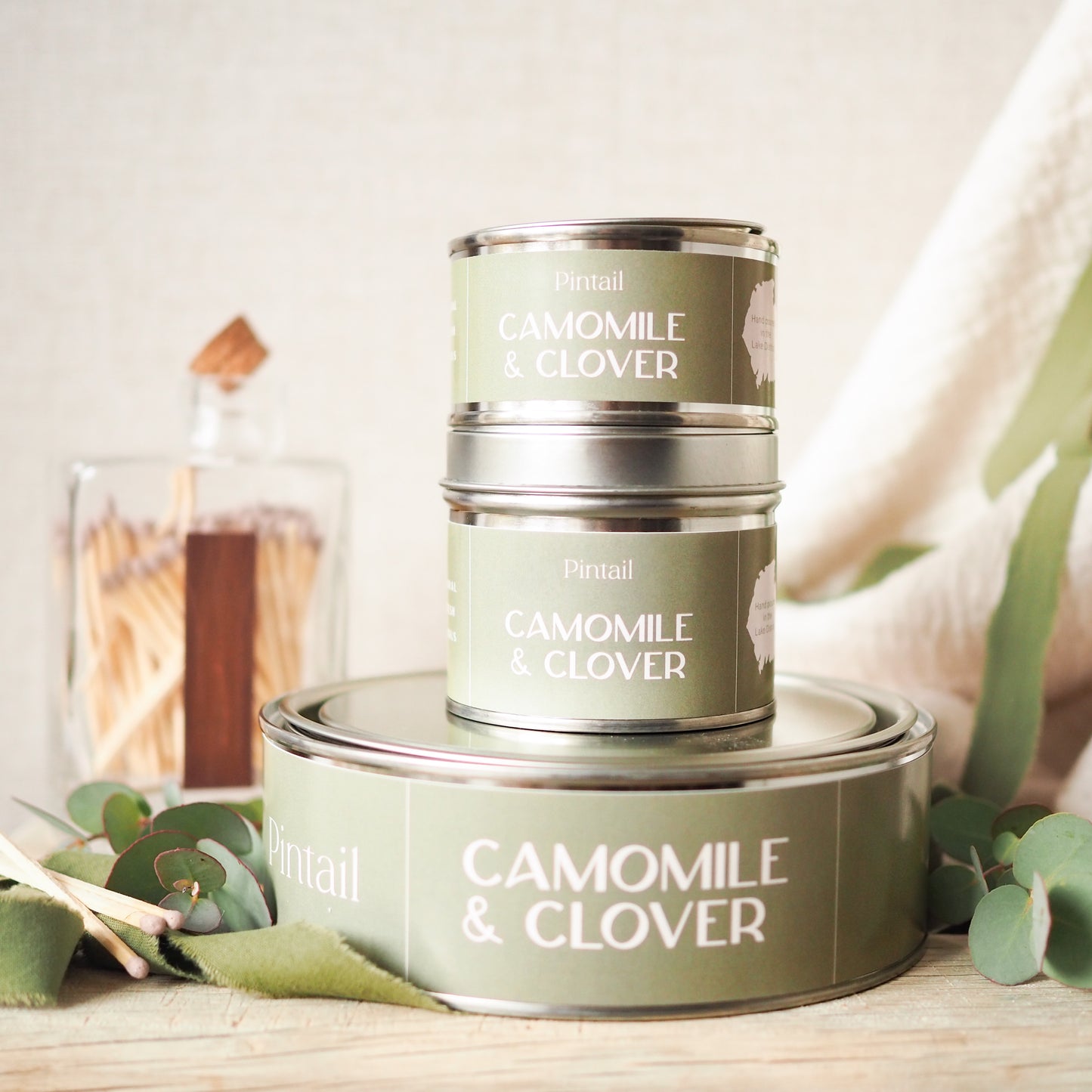 Camomile & Clover Triple Wick