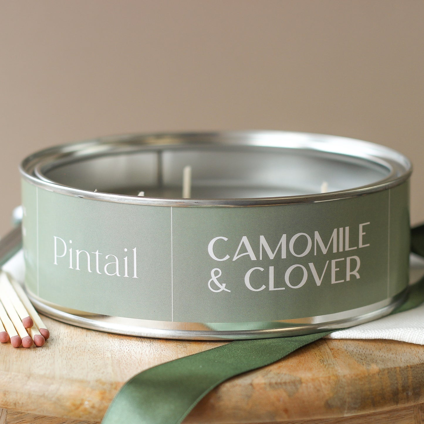 Camomile & Clover Triple Wick Candle