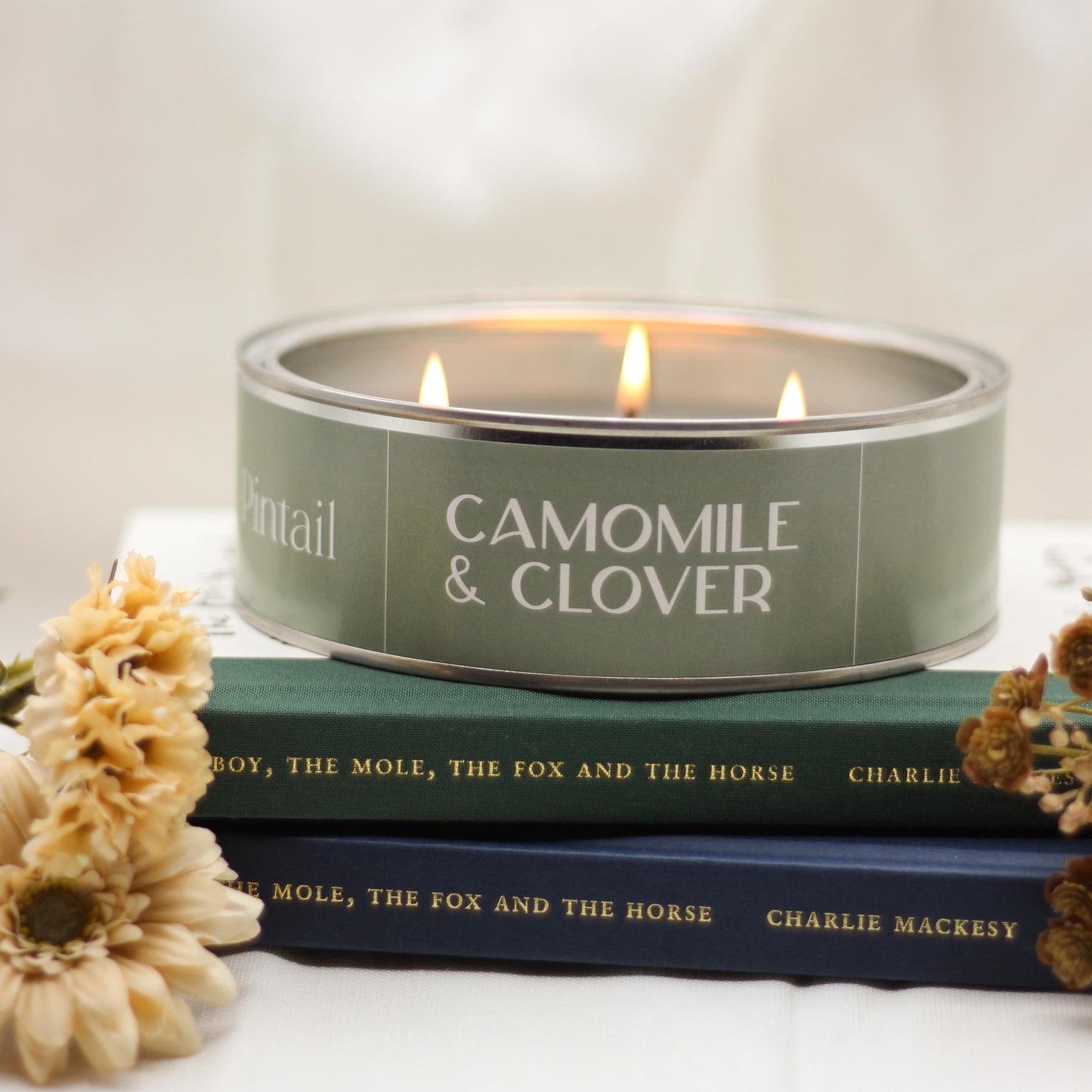 Camomile & Clover Triple Wick