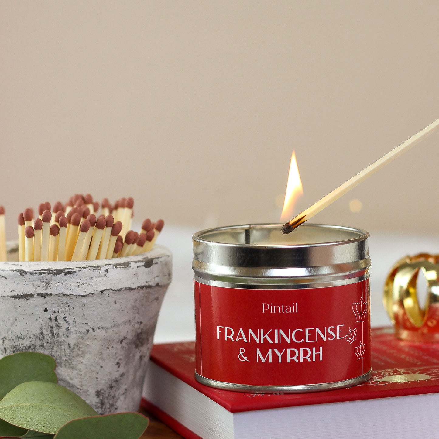 Frankincense & Myrrh Classic Tin Candle