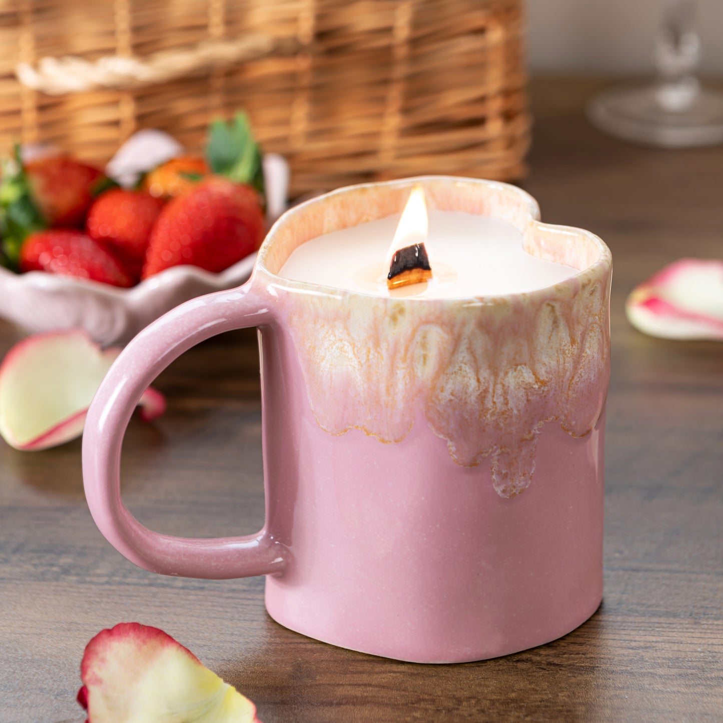 Ceramic Heart Mug Candle - Sweet Pea (Seconds Stock)