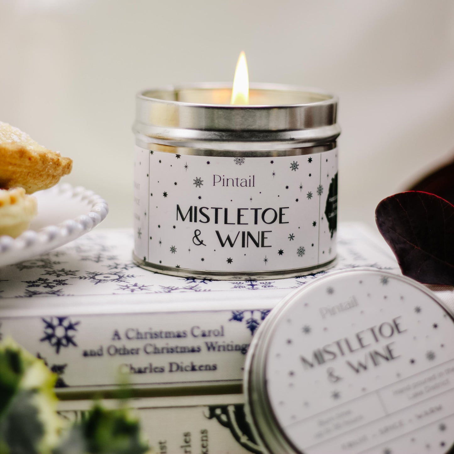 Mistletoe & Wine Classic Tin