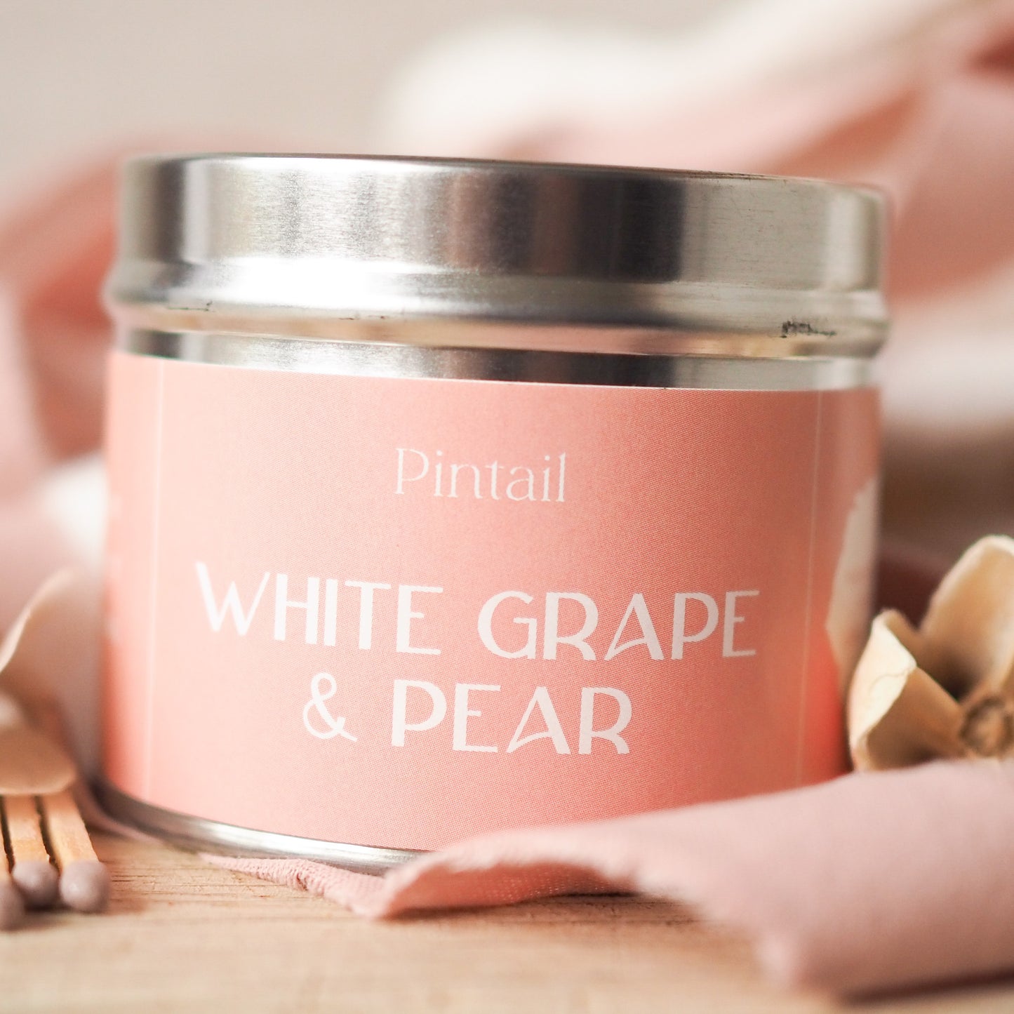 White Grape & Pear Classic Tin