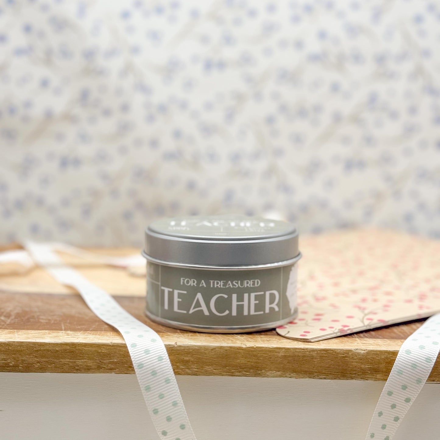 'For A Treasured Teacher' Crisp Apple Occasion Candle
